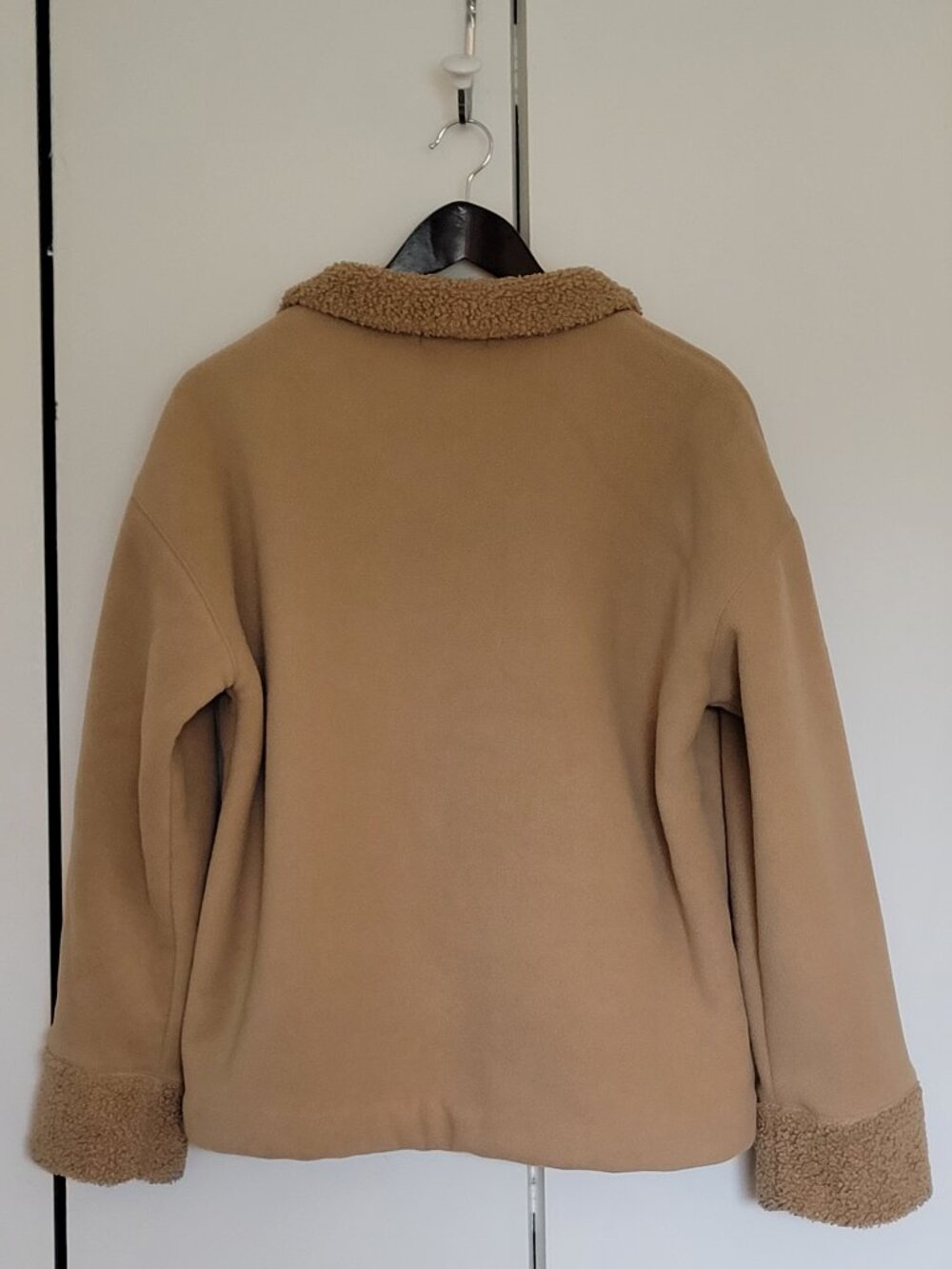 Banana Republic - faux sherpa bomber jacket, size medium, tan/camel - Picture 2 of 8